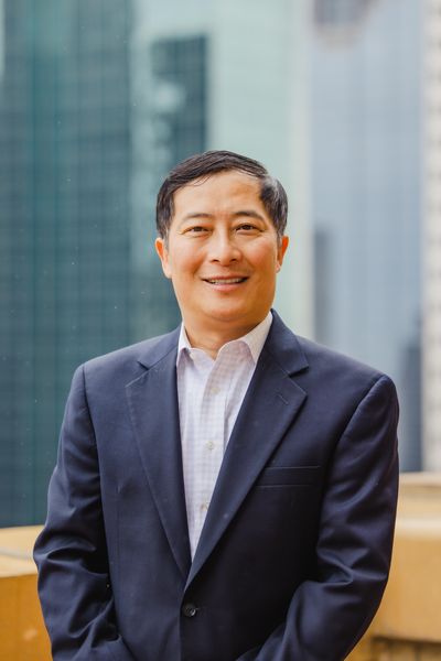 Portrait of Isaac Shi, Co-Founder at Golden Section
